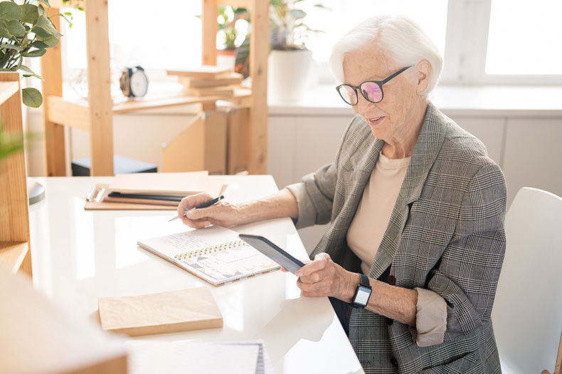 Government called on to reduce mandatory withdrawal rules for registered accounts